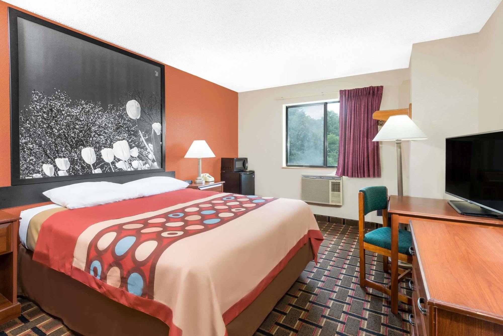ซูเปอร์ 8 บาย วินด์แฮม เคนต์/แอครอน แอเรีย Hotel เคนท์ ภายนอก รูปภาพ